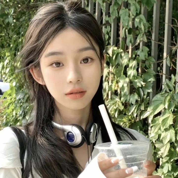 彩排现场实拍：恋综女嘉宾录制现场起冲突，被全网抵制